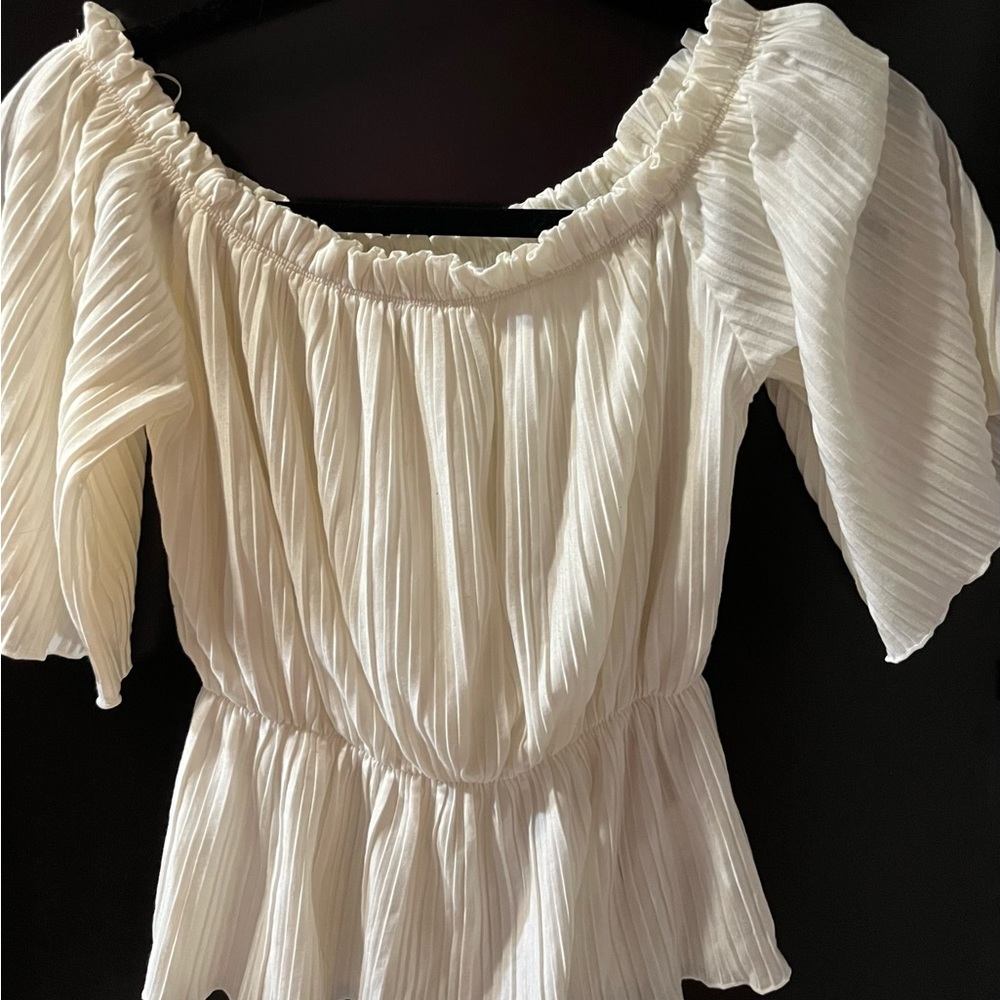NWOT Express off the shoulder top size small